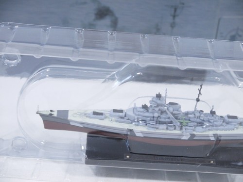 Warship model bismark atlas - warship,