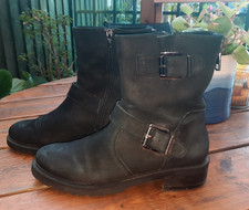 Steve Madden ladies black