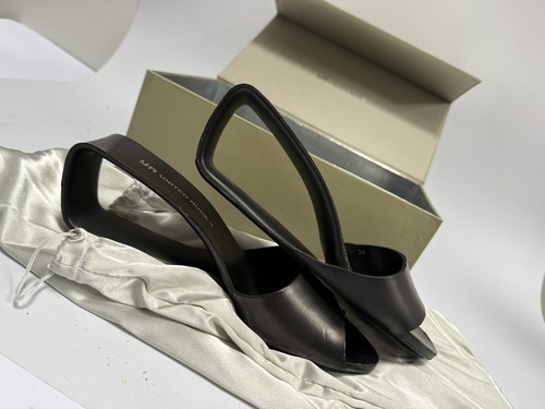 United nude - united,