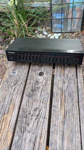 Vintage pioneer 209 - vintage, graphic
