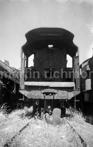 Barry scrapyard black five - barry,
