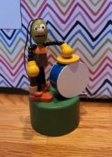 Wooden Push Up Press Puppet