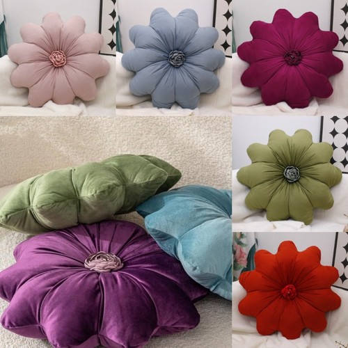 Round flower shaped - flower-shaped, throw