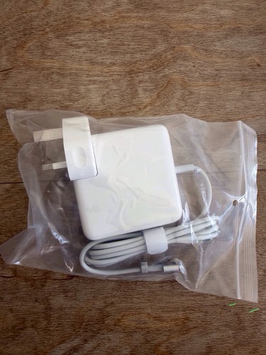 Magsafe 60w style - “t”,