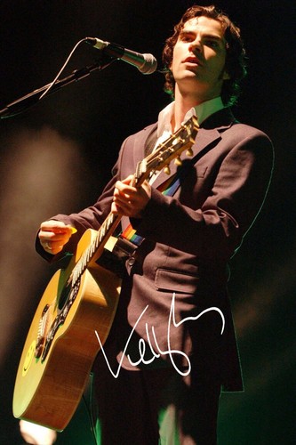 Kelly jones signed autograph - jones,