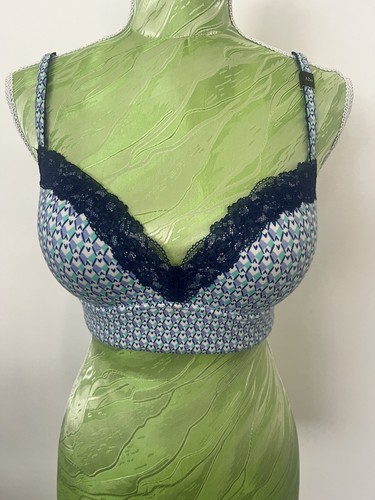 Victorias secret shirt - t-shirt, bra