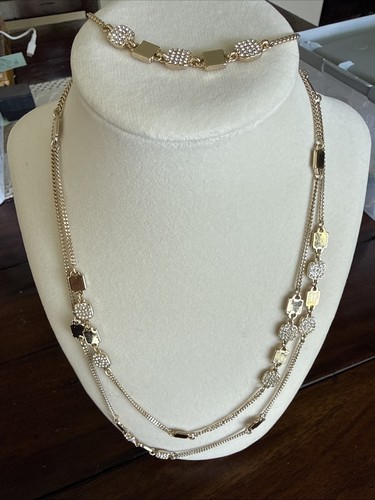 Dkny silver tone necklace and - tone,