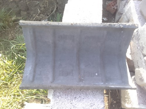 Approx 150 grey redland - approx,