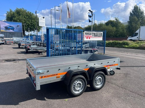 Twin axle trailer - trailer, flat