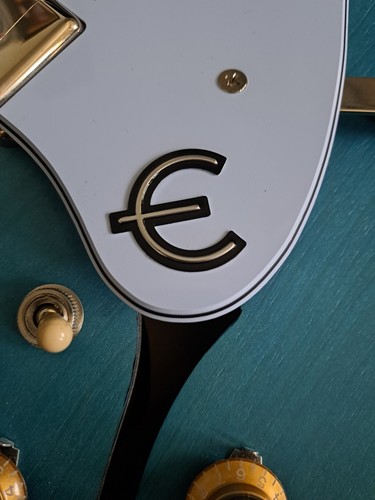 Epiphone guitar logo - e,