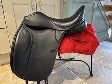 17.5 Thorowgood T8 Dressage