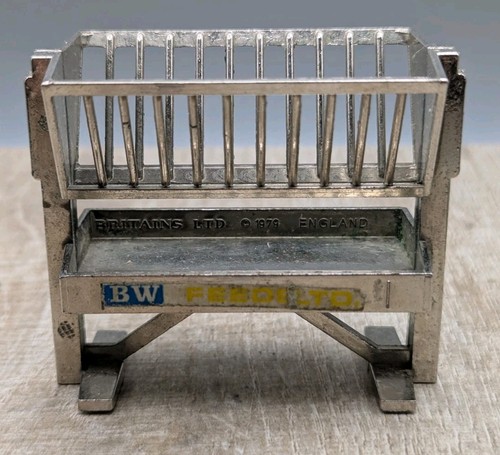 Britains farm vintage metal - vintage,