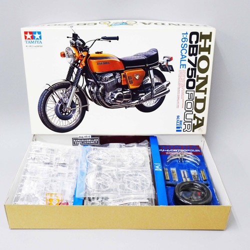 Tamiya honda cb750 four - tamiya,