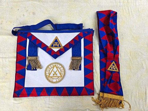 Royal arch masonic regalia - arch,