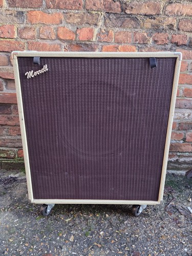 Morrell bass guitar - 1×15,