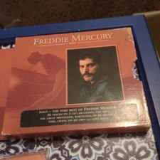 Freddie Mercury - Solo (Mr Bad