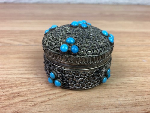 Vintage trinket box silver - vintage,