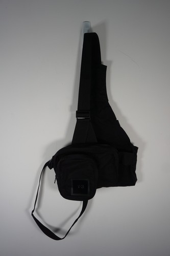 Bnwot adidas black vest - adidas, y-3