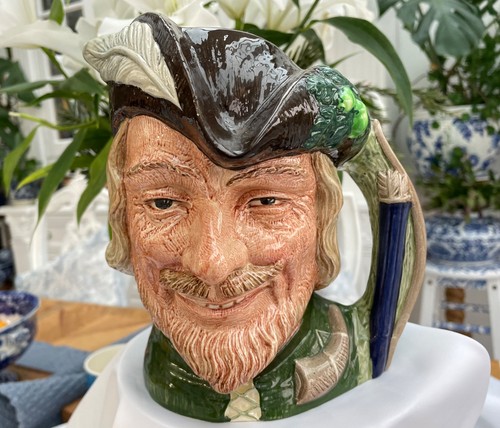 Vintage royal doulton - royal, robin