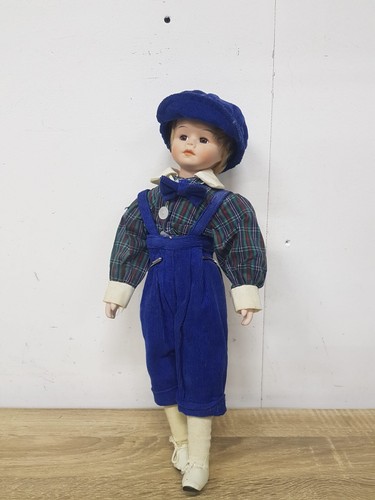 Rare vintage artist porcelain - artist,