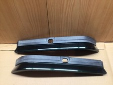 RANGE ROVER P38 FRONT LOWER HEADLIGHT TRIMS EPSOM GREEN 961 94-02 - PAIR