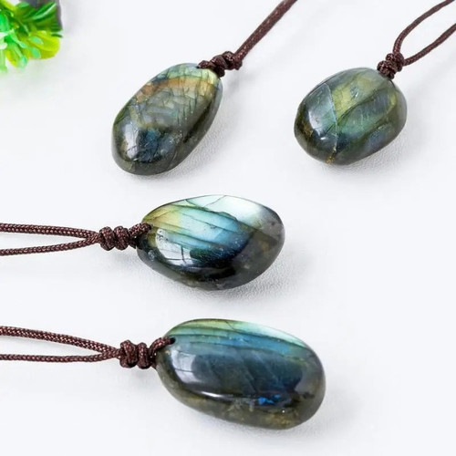 Natural labradorite pendant - natural,