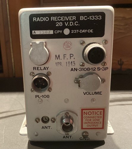 Ww2 radio receiver type - radio,