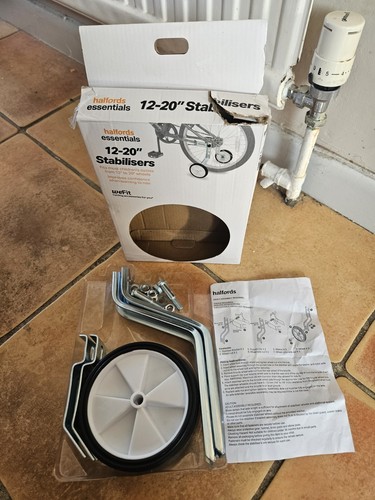 Halfords essentials bike - halfords,