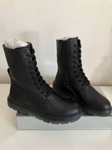 Ecco nouvelle combat - combat, style