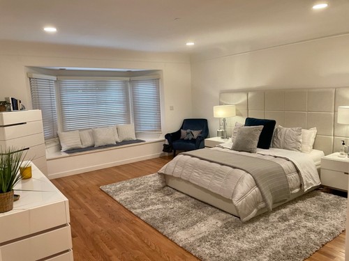 Gorgeous new contemporary - gorgeous,,