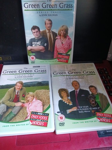 The green grass - green, series