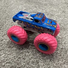 Hot Wheels Monster Trucks