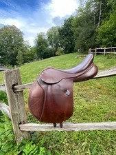 17.5" Bates Caprilli Jump Saddle Brown