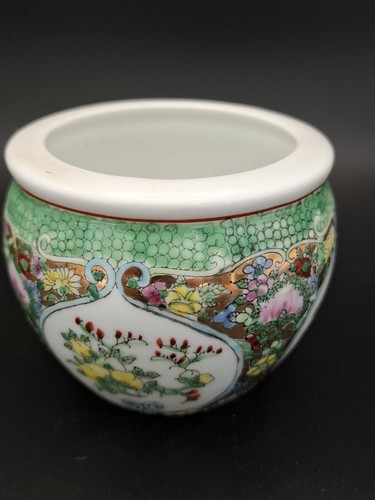 Chinese porcelain miniature