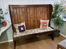 Pine Rustic Farmhouse Settle Bench for Kitchen, Dining, Restaurant, Pub