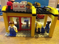 LEGO Town: Cycle Fix-It Shop