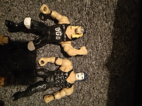 Vintage 1990s wrestling action - vintage,