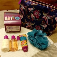 NEW Oliver Thomas Travel