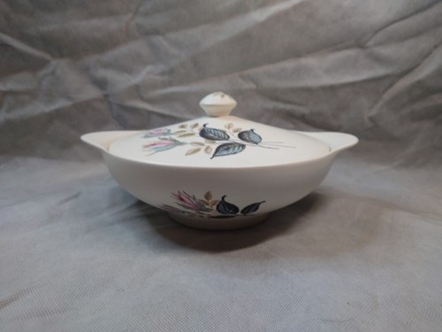 Meakin sol floral tureen - &,