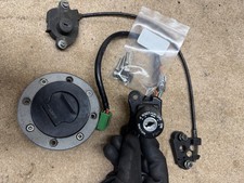 Suzuki GSXR 1100 Lock set Tank