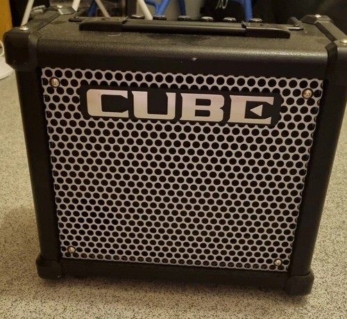 Roland cube 10gx guitar - roland,
