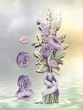 DAINTY FLORAL DIE CUTS..X 4