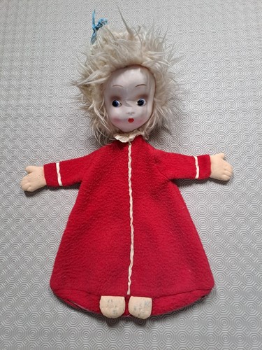 Vintage doll pyjama holder - vintage,