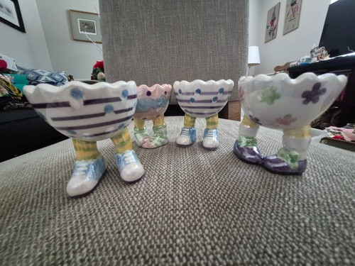 Easter egg walking egg holders