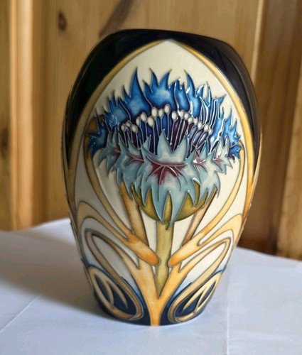 Moorcroft pottery cornflower - pottery,