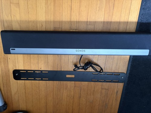 Sonos playbar with mounting - sonos,