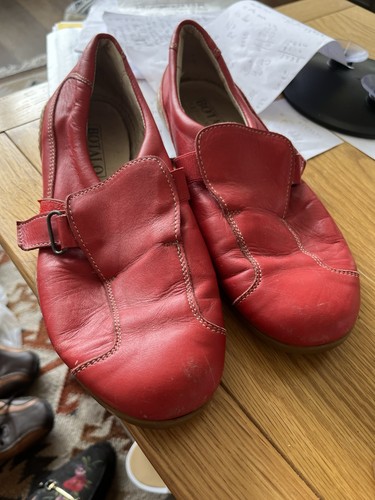 Three pairs shoes - three,