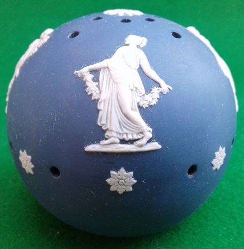 Wedgwood portland blue - portland,