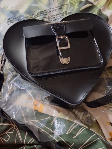 Martens heart black - dr,