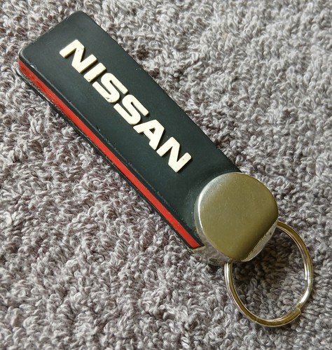 Nissan keyring alloy and - alloy,